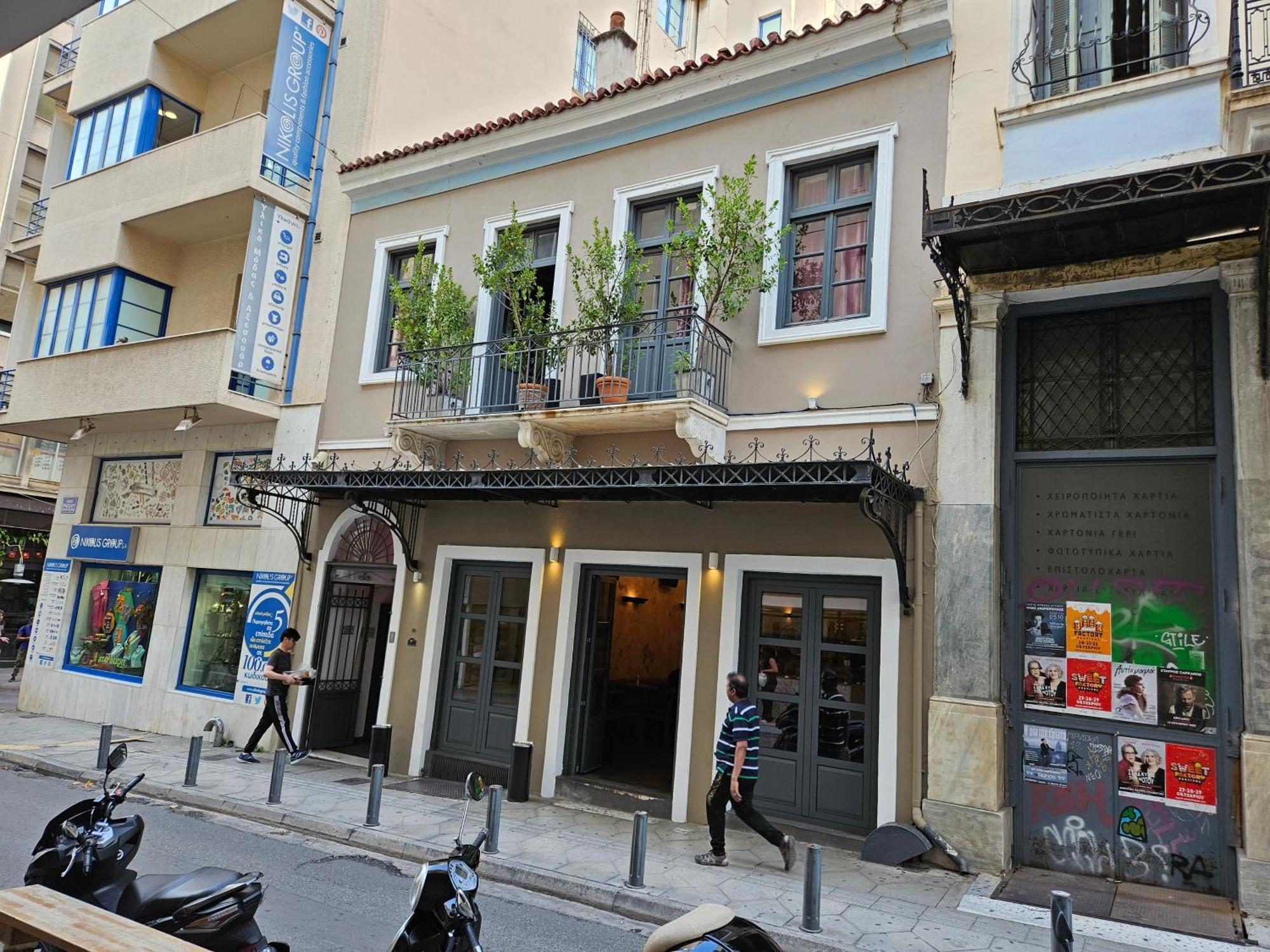 Hotel The Vault Atenas Exterior foto